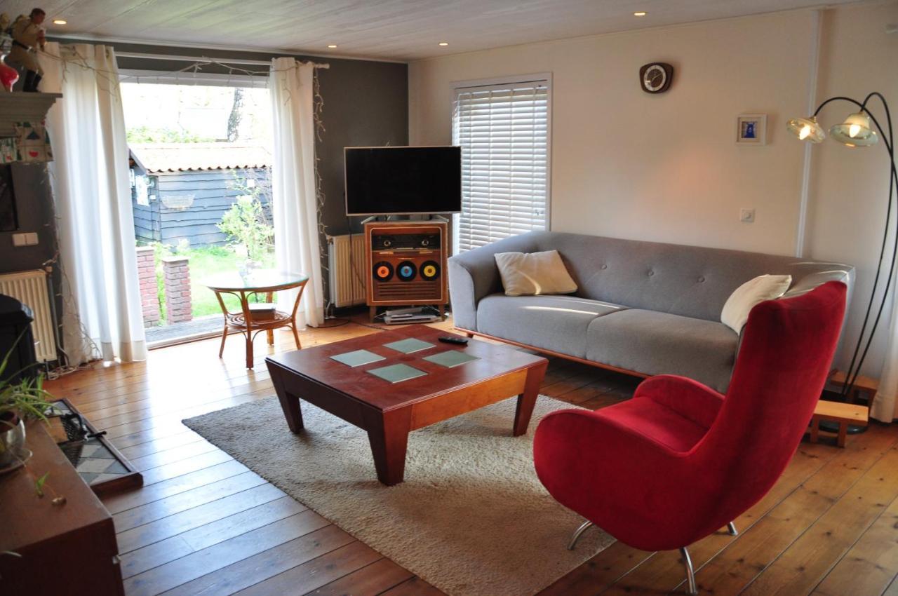 Sfeervol, Ruim En Luxe Chalet In Bosrijke Omgeving Vila Diessen Exterior foto
