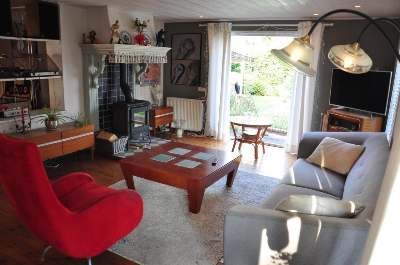 Sfeervol, Ruim En Luxe Chalet In Bosrijke Omgeving Vila Diessen Exterior foto